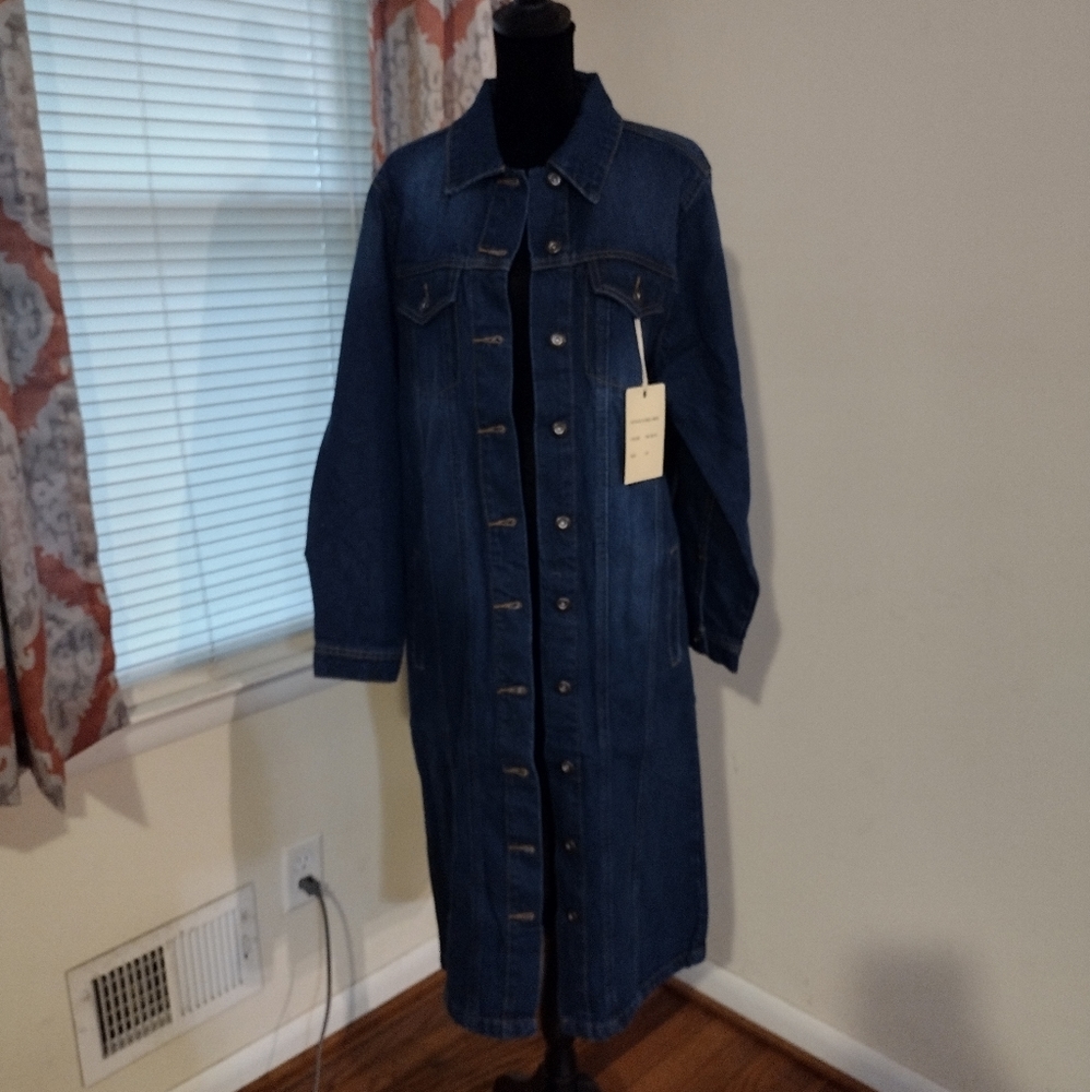 Long Oversized Jean Jacket - Picture 4 of 10